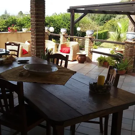 Grazia Tatil Evi Brucoli